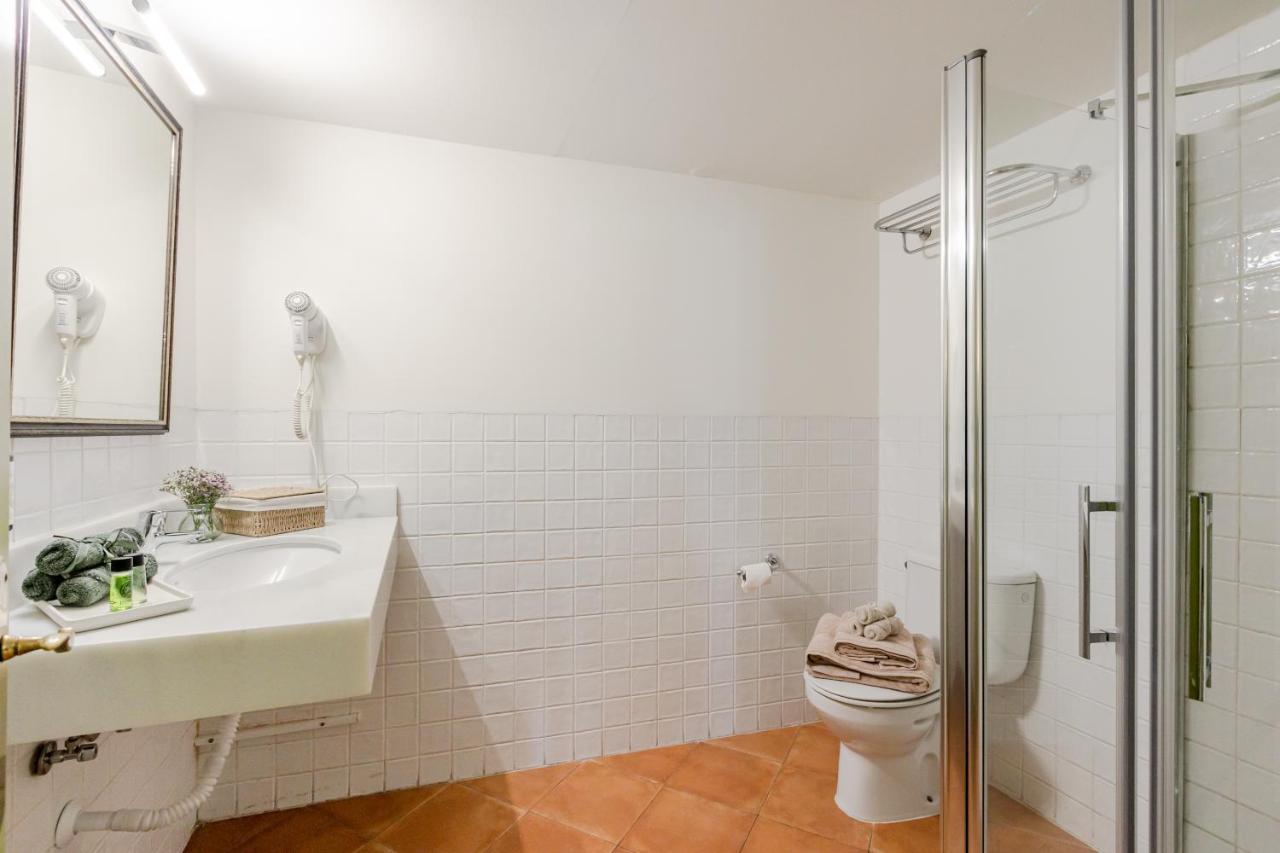 Nuea Giralda Hotel Seville Luaran gambar