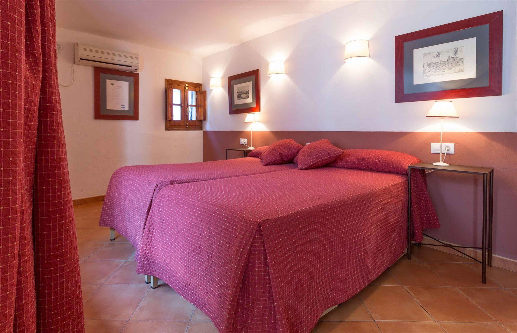 Nuea Giralda Hotel Seville Luaran gambar
